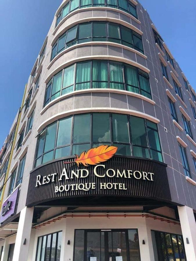 Rest And Comfort Boutique Hotel Kuala Terengganu Buitenkant foto