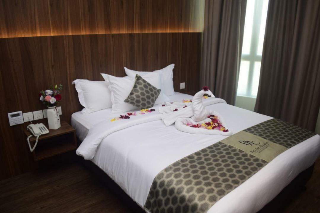 Rest And Comfort Boutique Hotel Kuala Terengganu Buitenkant foto